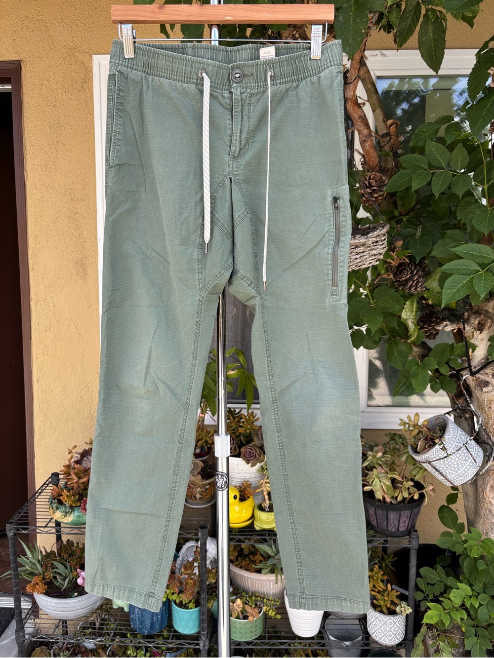 Vuori Ripstop Climber Pants Olive Green Organic Cotton Stretch V412 Size M